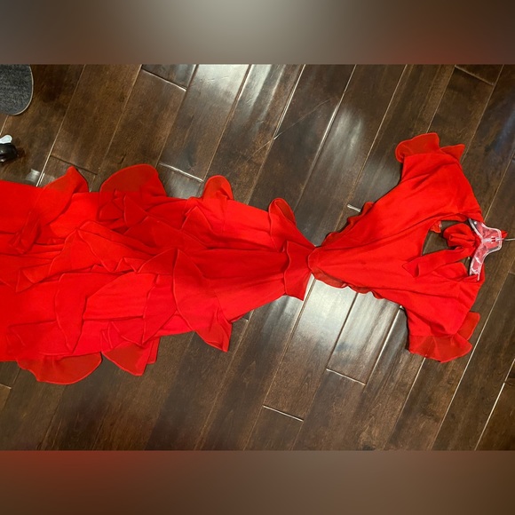 Red Marissa Maxi Ruffle Revolve x Fame & Partners! Valentine’s Day in stunner! - Picture 11 of 11